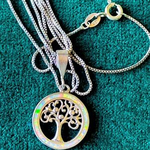 The Tree of Life Pendant Necklace 925k Sterling Silver Made in Italy